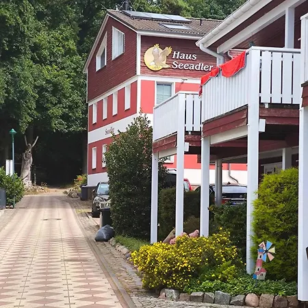 Haus Seeadler 13 Apartamento